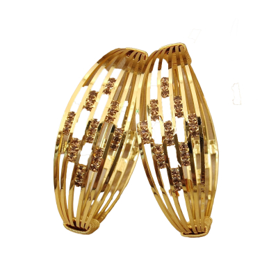 Bracelets plaqués or éclatants avec accents de pierres , Idéals pour ajouter une touche de glamour à
