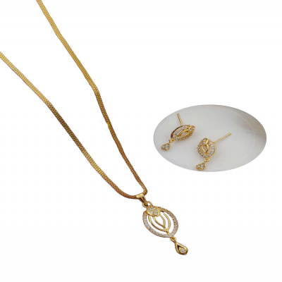Ensemble de bijoux élégant Chaîne classique avec pendentif ovale serti de pierres , Boucles d,oreill