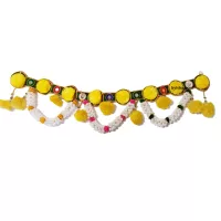 Toran élégant avec fleurs blanches et souci jaune Nœuds colorés en jaune rose vert Décoration i